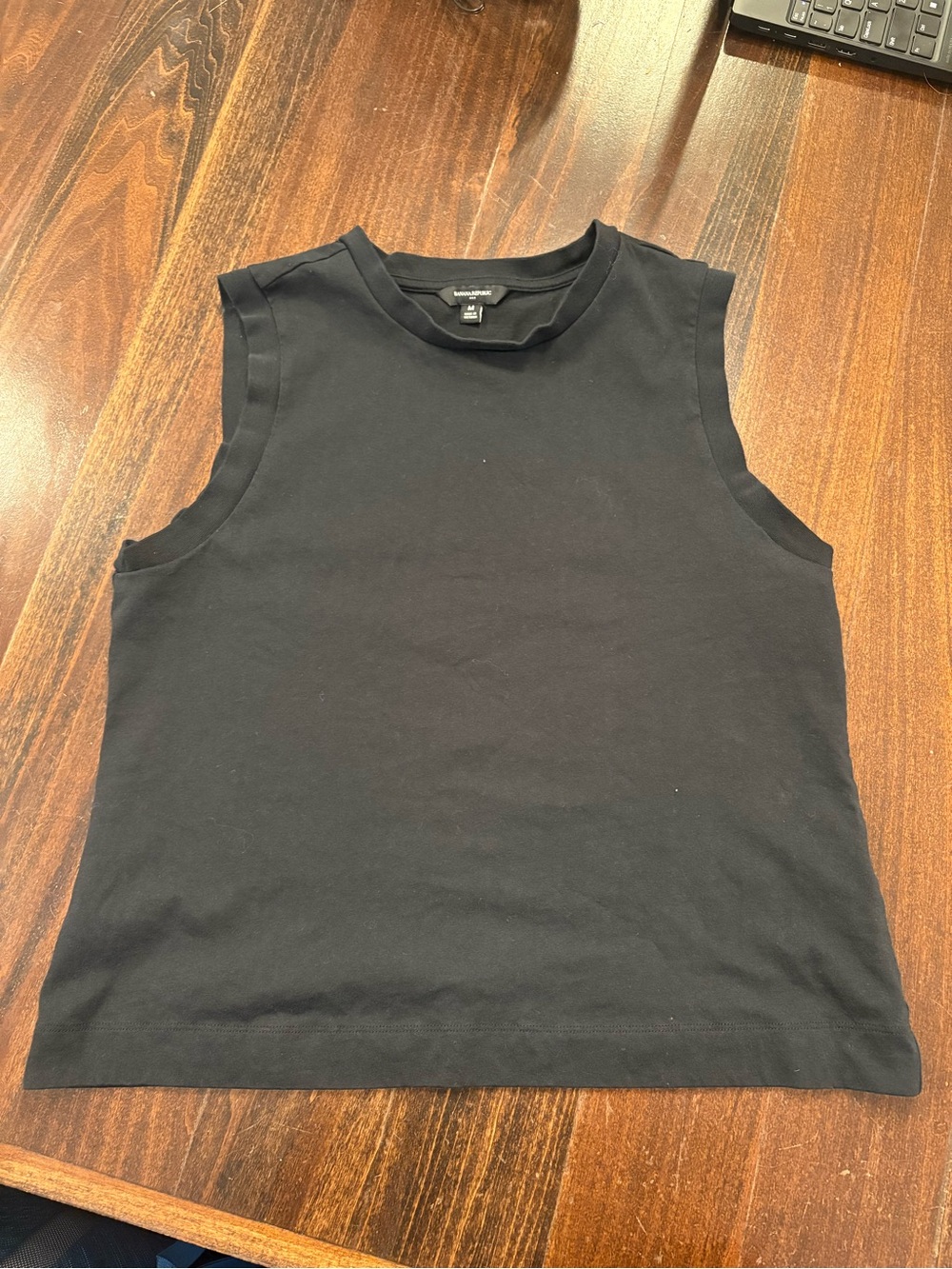 Banana Republic Factory Black Sleeveless Crewneck Cotton Tank Top